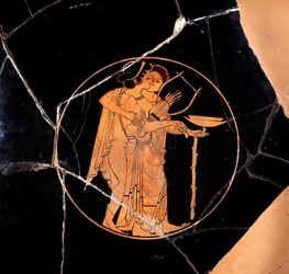 Coupe à figures rouges. Céramique attribuée au Peintre de Pedieus (fin du VIe siècle av. J.-C.), 510-500 av. J.-C. Paris, Musée du Louvre