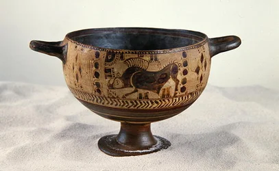 Kotyle à figures noires, vers 600-500 av. J.-C.