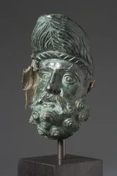 Bec de vase en forme de tête d