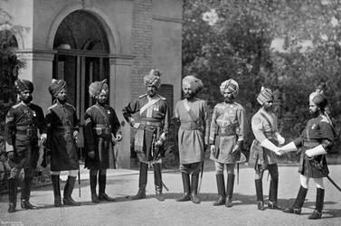 Cavaliers indiens, 1896