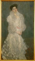 Mme Hermine Gallia