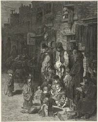 Personnes debout et assises devant leurs maisons, dans une rue, de 