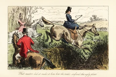 Chasseresse anglaise sautant en amazone par-dessus une clôture