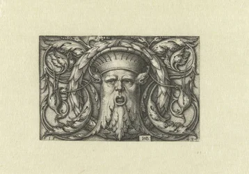 Décoration plate. Masque avec une couronne