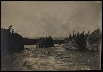 Rapides des Cinq Doigts, photographe, H.C. Barley, Skagway, sans date (photo n/b)