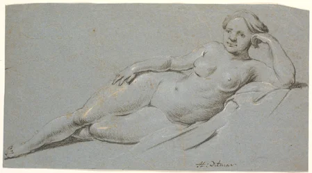 Modèle féminin allongé