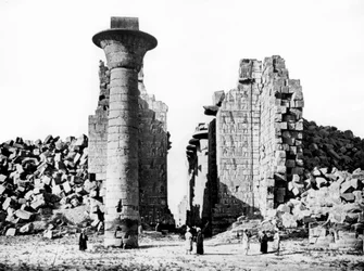 Colonne et ruines, Nubie, Égypte, 1887