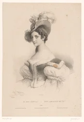 Jeune femme avec des pensées amoureuses