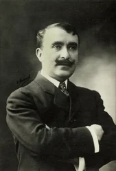 Portrait of Miguel Zamacois (photo)