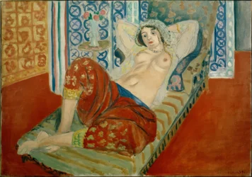 Odalisque à la jupe-culotte rouge