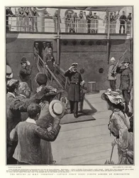 Le retour du H.M.S. Terrible, le capitaine Percy Scott débarquant à Portsmouth