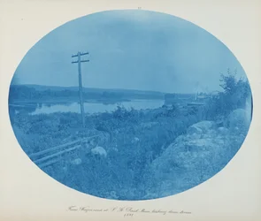 De la route du wagon à S. St. Paul, Minn. Regardant en aval