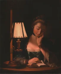 Femme lisant près d