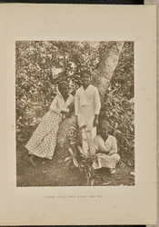 Trois femmes de ménage de Moratowa sont nous