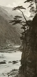 Une vallée sur le Katsura-Gawa