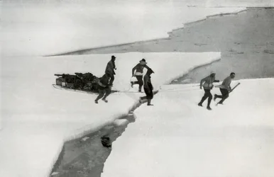 Le secours de la partie occidentale par le Terra Nova, 18 février 1913