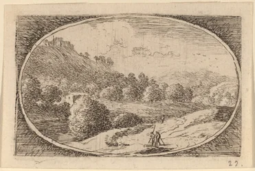 Deux hommes portant des bâtons