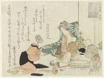 Femme nourrissant un bébé
