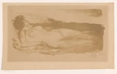 Femme nue allongée