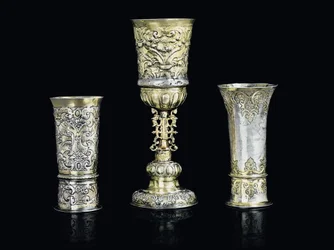 Trois tasses