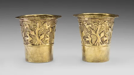 Paire de gobelets représentant des oiseaux dans un champ de maïs, 1100-1438 apr. J.-C.