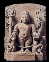 Hindouisme : représentation de Vishnu - Sculpture en grès, École de Mathura, Empire Kouchan.