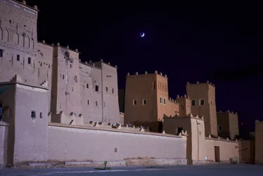 Lever de lune sur Ouarzazate, Maroc, 2019 (photo)