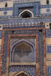 Carreaux sur la porte d