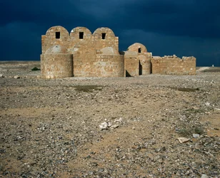 Vue de Qasr Amra, châteaux du désert (711-715)
