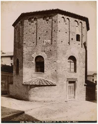 Baptistère de Néon ou Baptistère orthodoxe, Ravenne, Émilie-Romagne, Italie, photographie de Pietro Poppi, Bologne, vers 1900