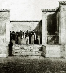 Giuseppe Garibaldi avec Giuseppe Fiorelli en visite à Pompéi