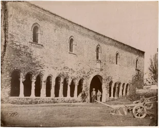 Palazzo della Ragione, abbaye de Pomposa, Émilie-Romagne, Italie, photographie de Luigi Ricci