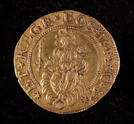 Monnaie de la République de Gênes : pièce de cinq doppie en or. Diam. 41 mm. 1642. verso. Gênes Musei di Strada Nuova
