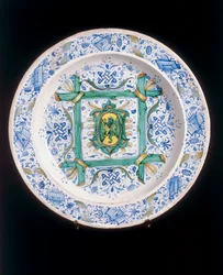 Assiette avec le Lion rampant, manufacture de Cafaggiolo