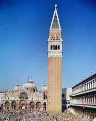 Vue du campanile et de la basilique de San Marco