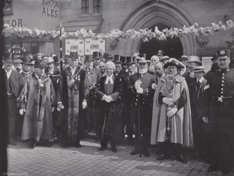 Lichfield Greenhill Bower, rassemblement pour la procession