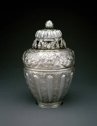 Pot à Gingembre avec Couvercle, c.1677