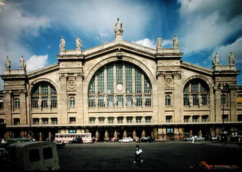 Vue de la façade de la Gare du Nord, construite en 1861-63