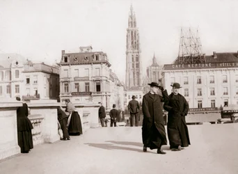 Prêtres, Anvers, 1898