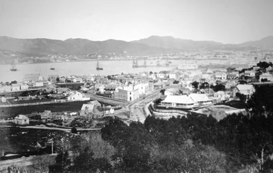 Lambton Harbour et Queens Wharf, Wellington, Nouvelle-Zélande, 1870