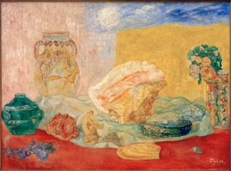 Coquillages, roses et vases