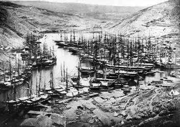 Le port de Balaklava pendant la guerre de Crimée, vers 1855