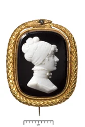 Broche commémorative en or pour la mort de la princesse Charlotte, vers 1817