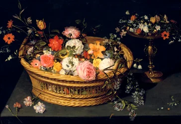 Panier de fleurs et gobelet en argent doré, nature morte, XVIIe siècle