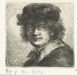 Homme avec chapeau et col plat