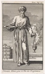 Grand prêtre en vêtements liturgiques blancs pour le Jour des Expiations