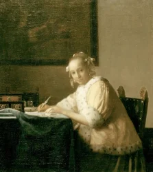 Écrivaine en jaune