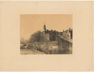 Vue de la ville avec canal