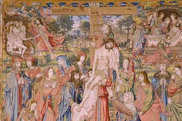 Tapisserie flamande. Série La passion du Christ : Descente de croix. Manufacture Pieter van Aelst. Dessinateur Jan van Roome. Vers 1507-1520. (détail)
