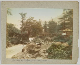 Maison de thé sur la rivière Daiya, près de Nikko, Japon